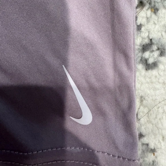 Nike Women's Purple Short Sleeve Tee - Picture 3 of 8
